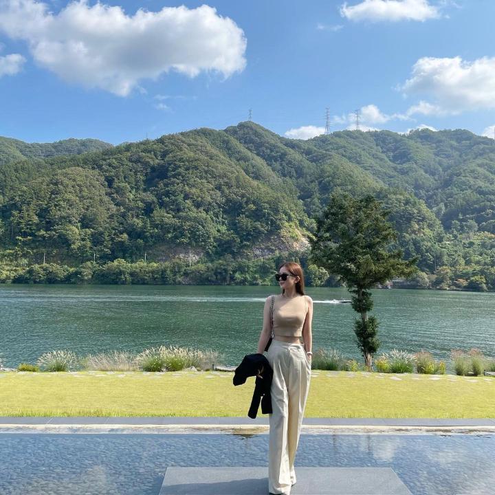 북한강이 흐르는 모습을 볼 수 있다.