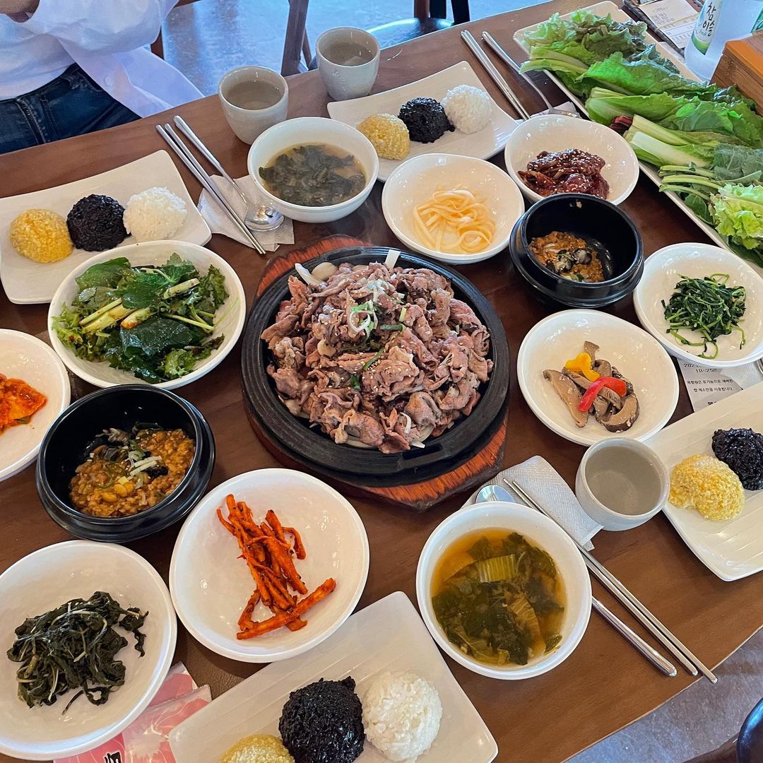 목향원 석쇠불고기 쌈밥정식