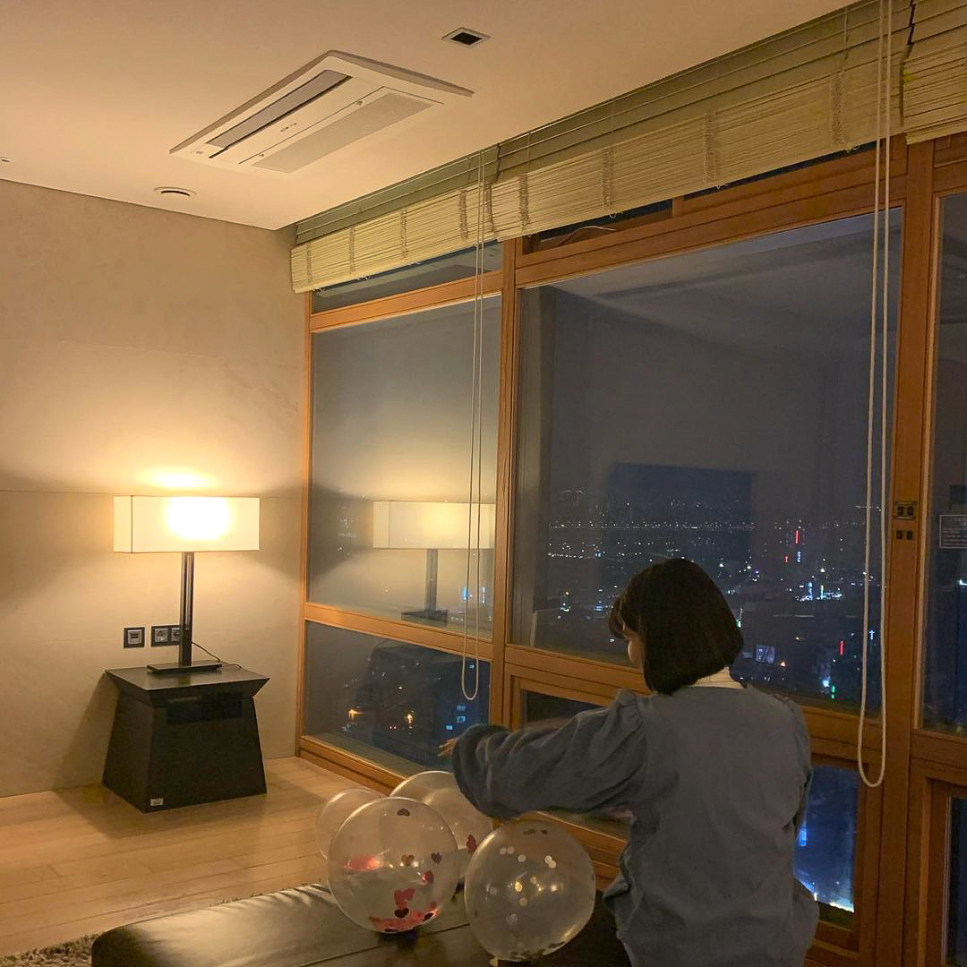 객실에서 보이는 야경